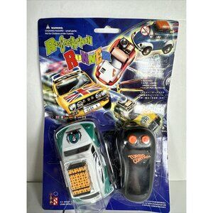 Sander Recreation Runner VW Beetle Bug Remote Control Toy Car, MIP, NEW